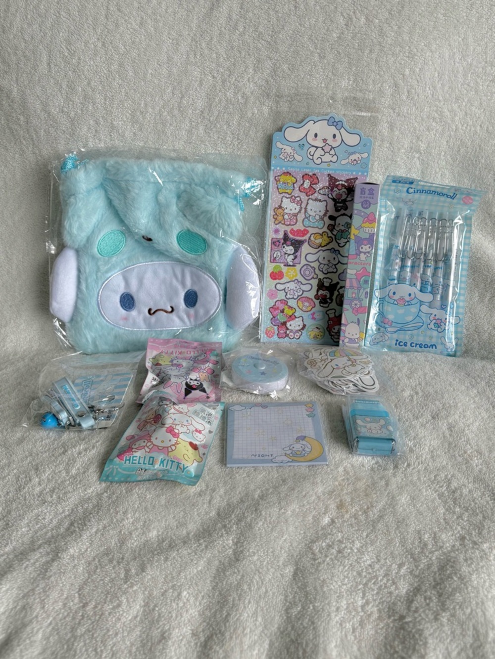 Cinnamoroll Bundle #3D - Drawstring Pouch, Pens, Erasers, Nail Clippers & More